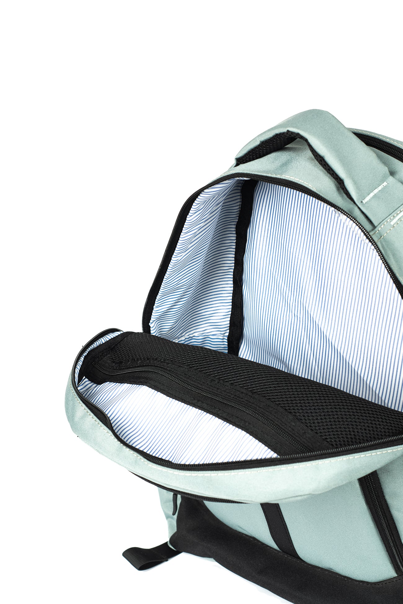 شنطة الظهر سوبريم