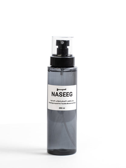 سائل لتنظيف الحقائب والأحذية القماشية