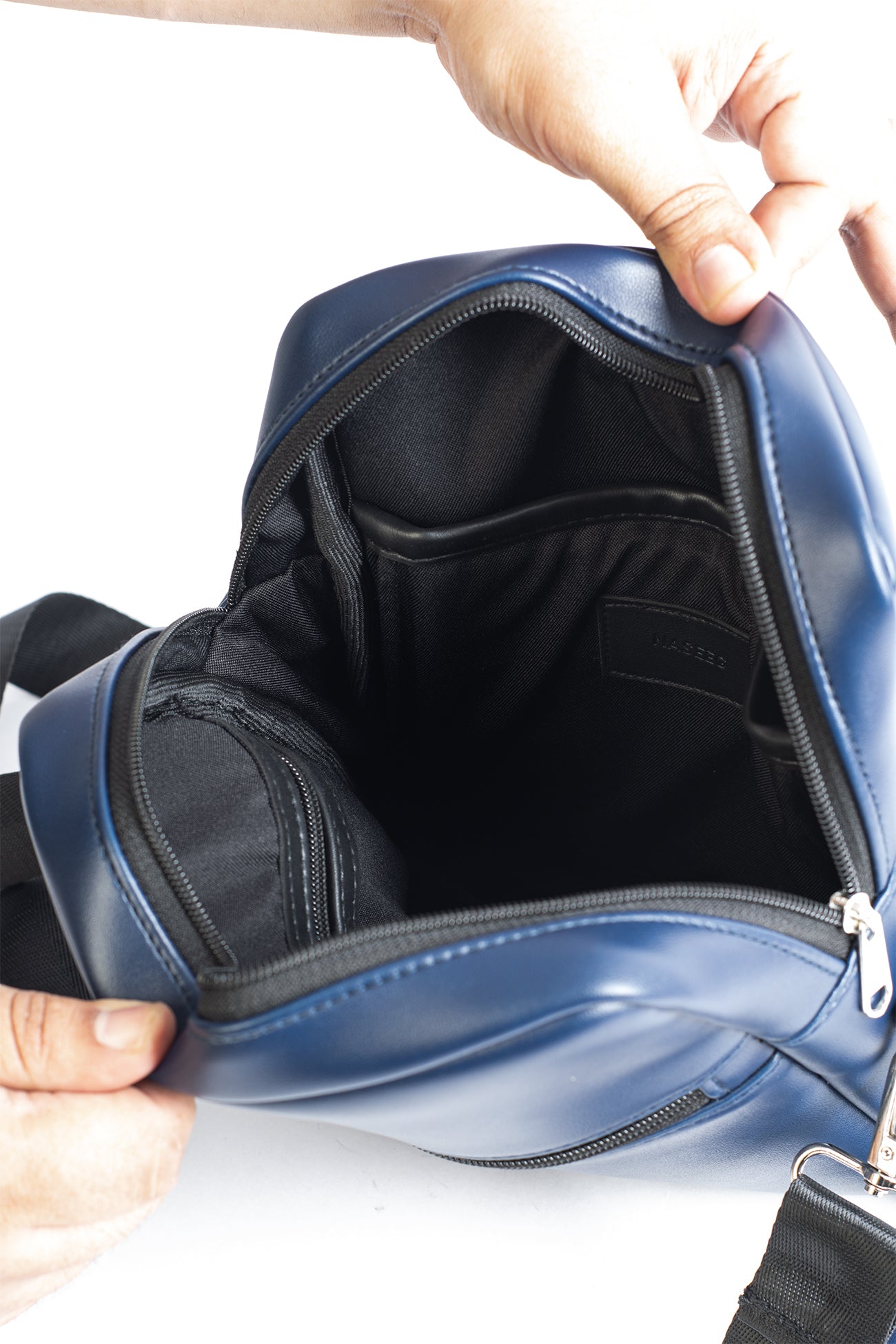 L3 Leather Crossbody Bag
