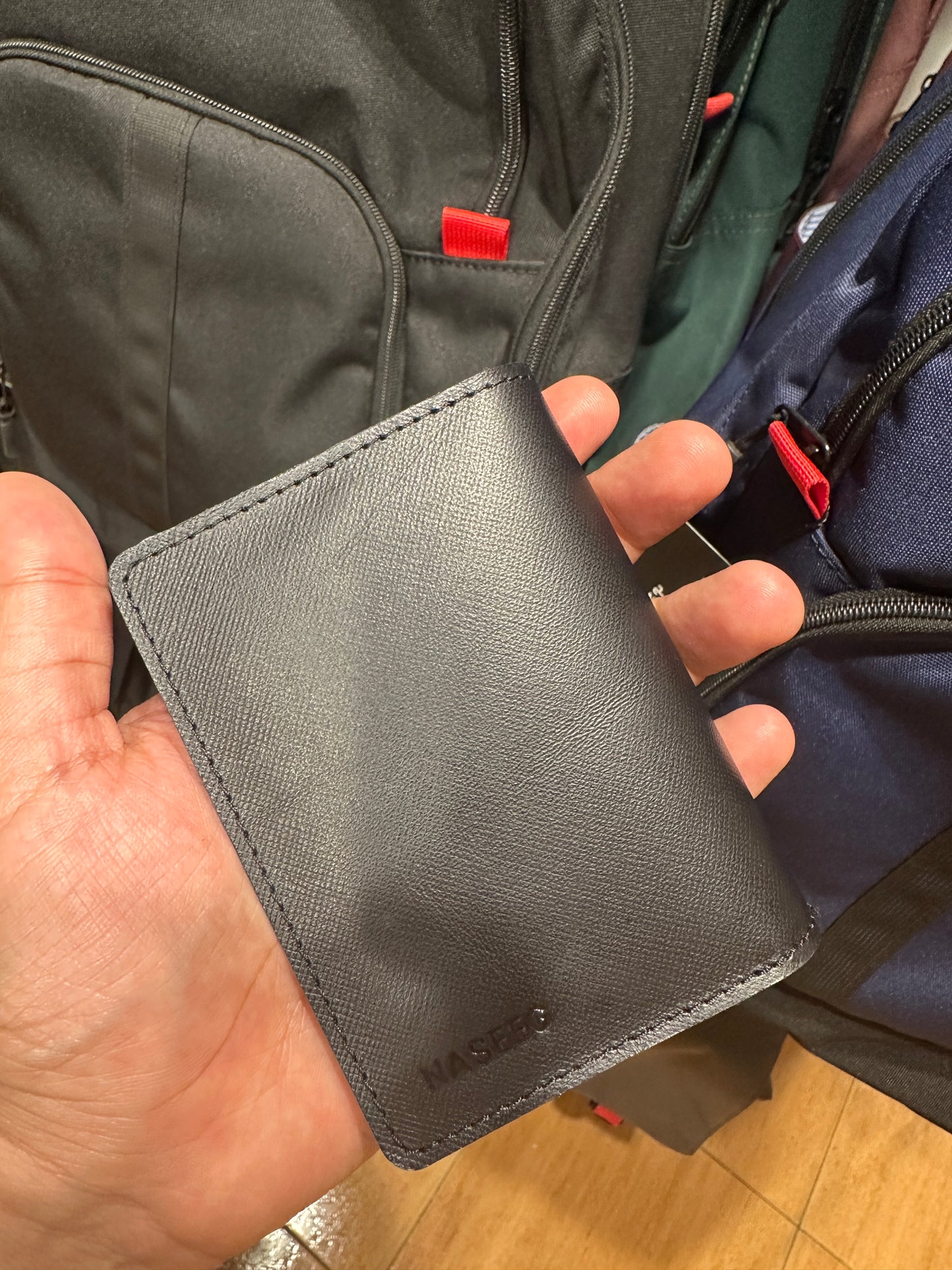 Aswan Genuine Leather Card Holder